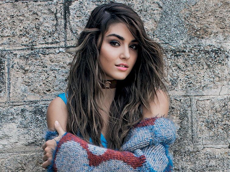 Hande Erçel Hande Erçel