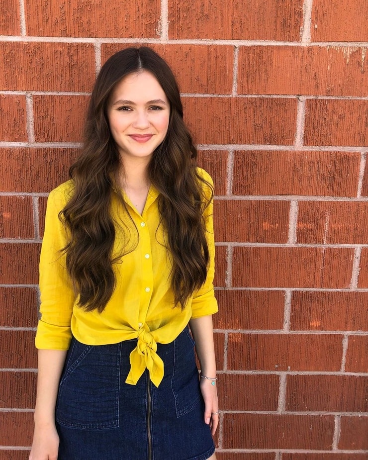 Image of Olivia Sanabia