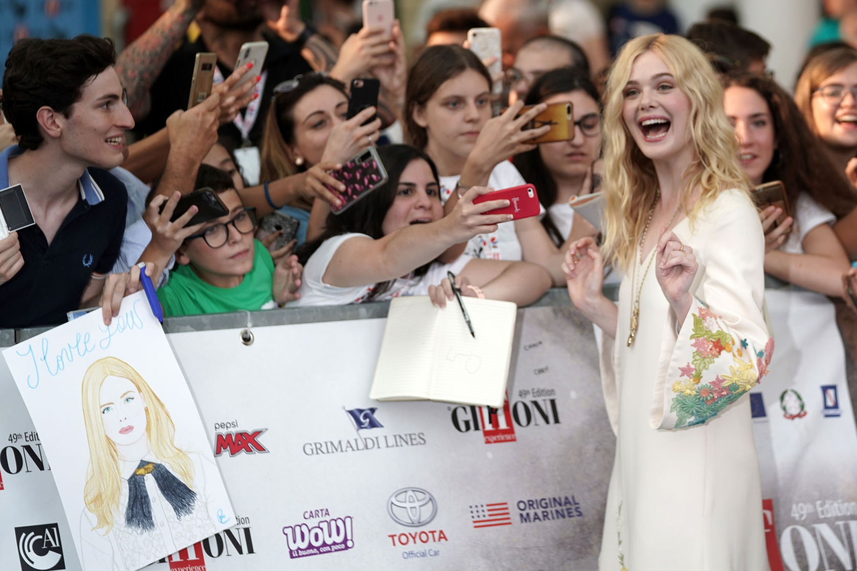 Elle Fanning
