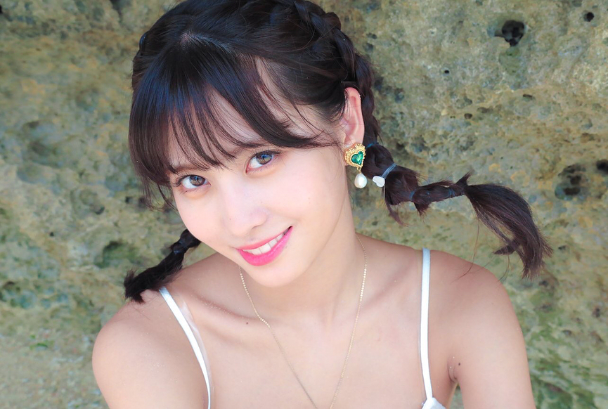 Hirai Momo