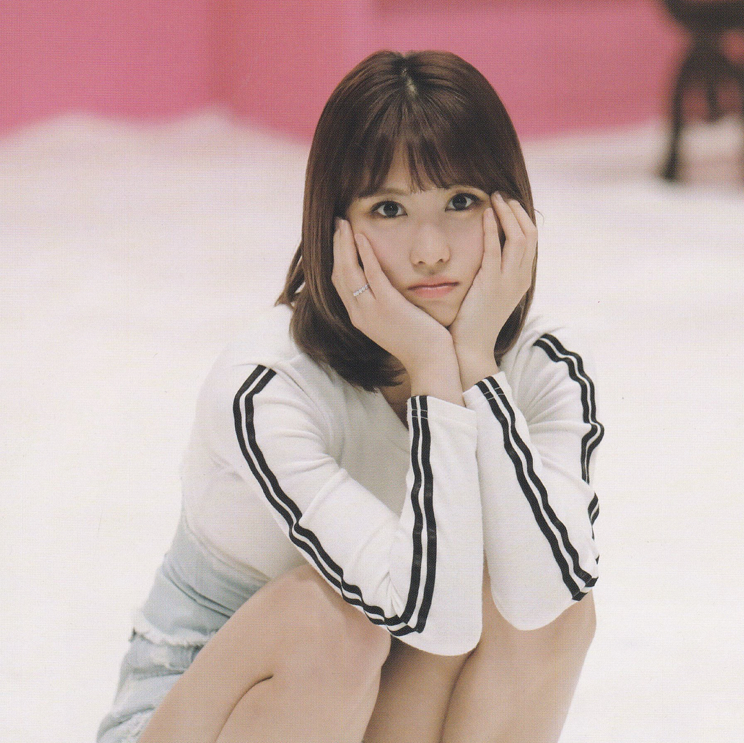 Hirai Momo