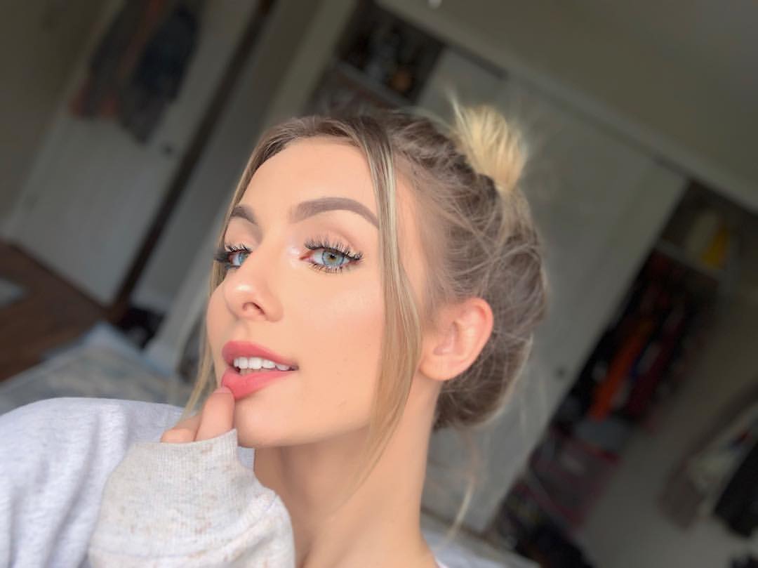 Image of Danielle Renaee