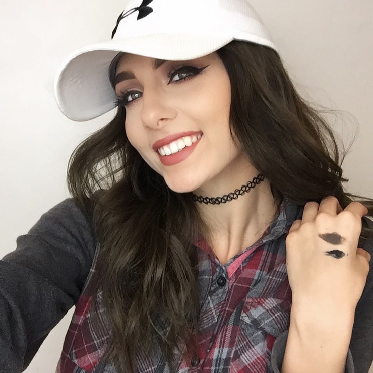 Picture of Danielle Renaee