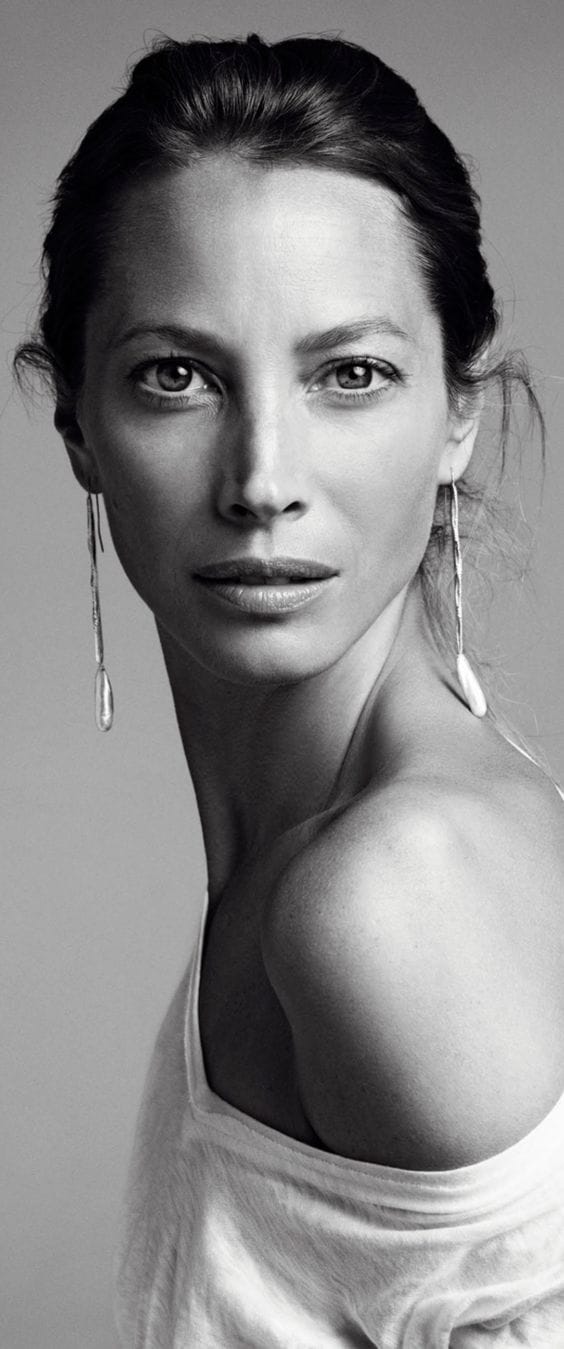 christy turlington oggi
