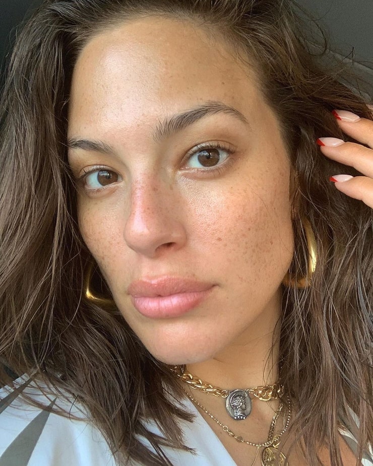 Picture Of Ashley Graham 7533