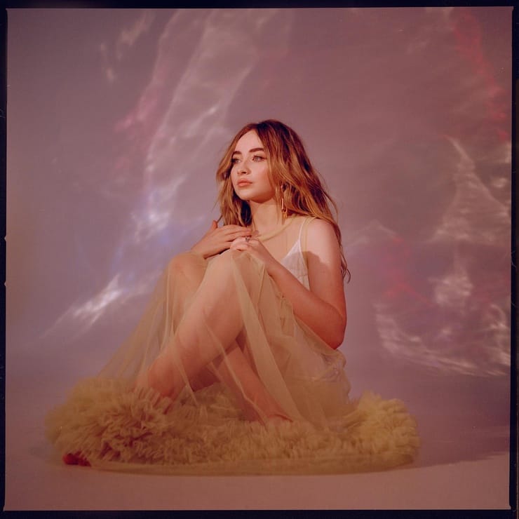 Sabrina Carpenter picture