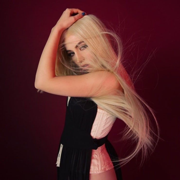 Ava Max picture