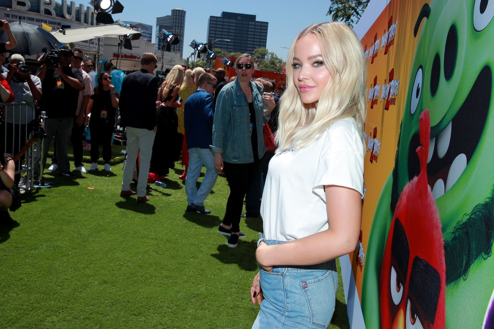 Dove Cameron