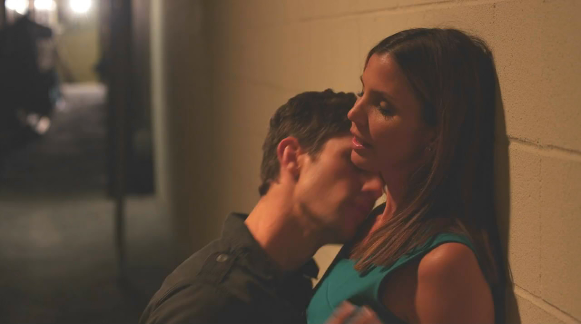 Bound (2015)