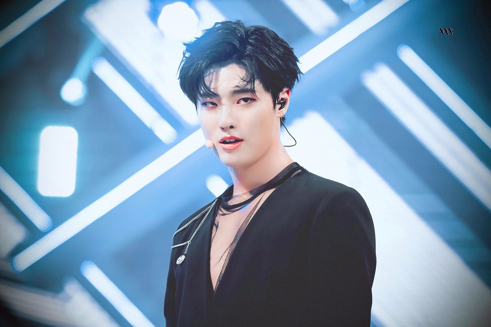 Seungyoun (UNIQ)