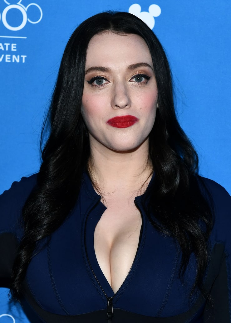 Picture of Kat Dennings.