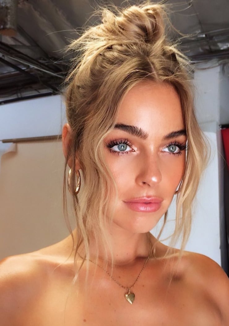 Picture of Elizabeth Turner.