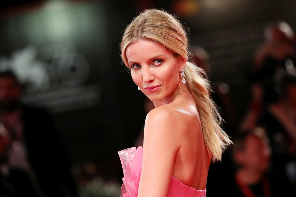 Annabelle Wallis