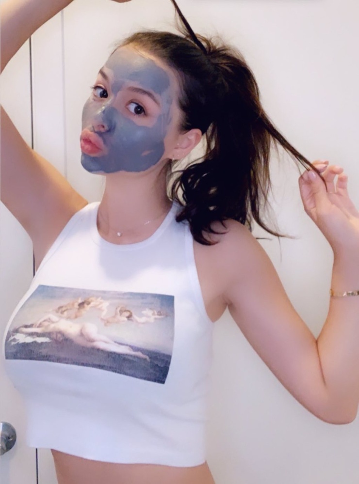 Picture Of Sophie Mudd