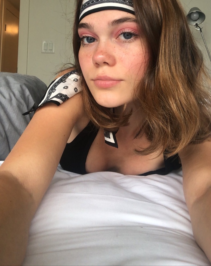 Picture of Oona Laurence