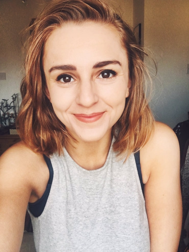 Picture Of Hannah Witton 