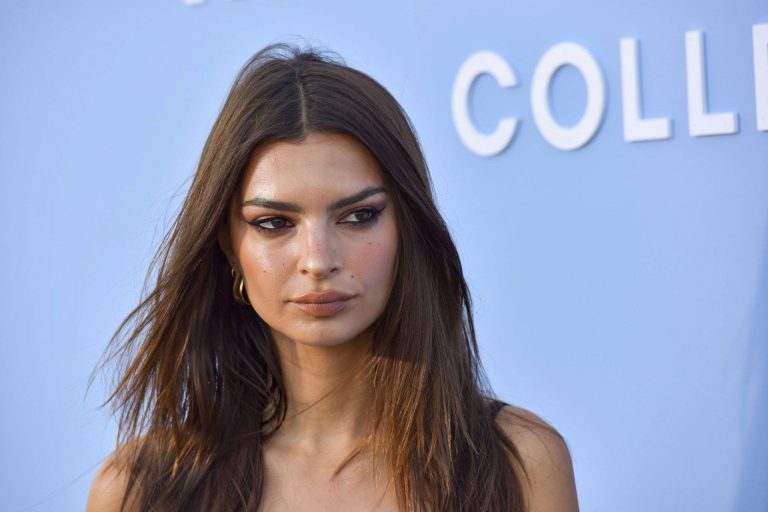 Emily Ratajkowski