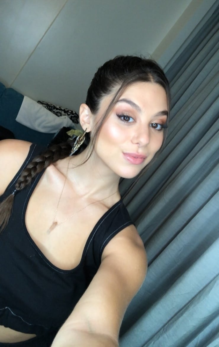 Kira Kosarin how old