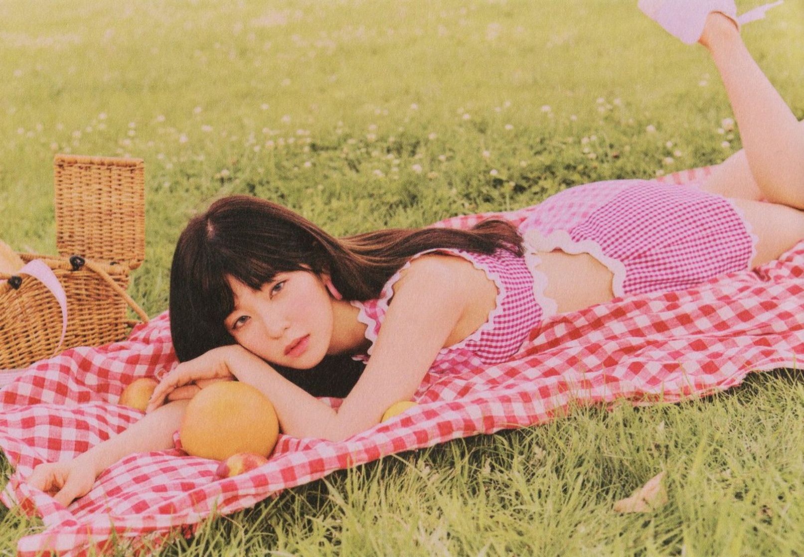 Irene (Bae Ju Hyun) Irene (Bae Ju Hyun)