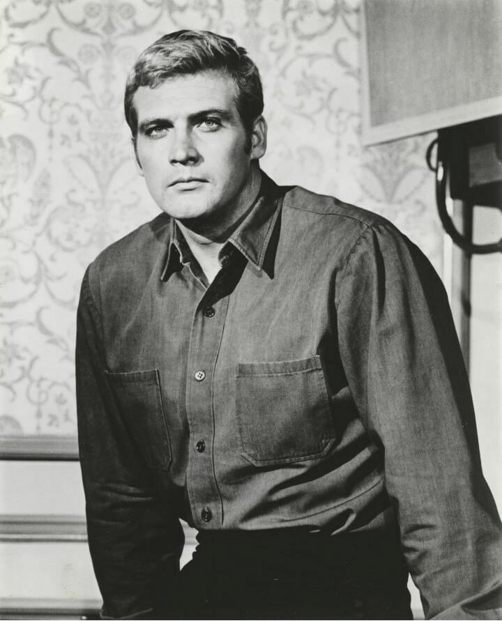 Lee Majors.