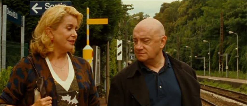 The Girl On The Train (2009)