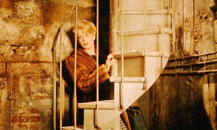 The Last Metro (1980)