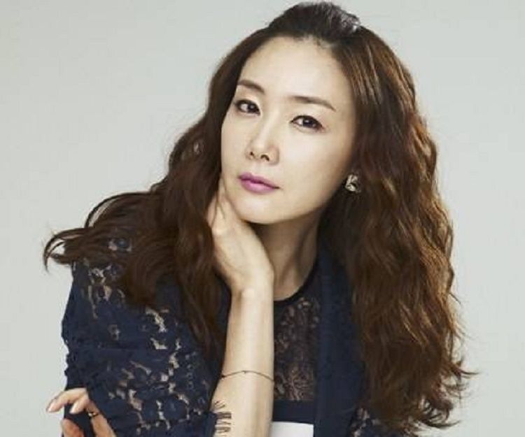 Ji-Woo Choi Ji-Woo Choi