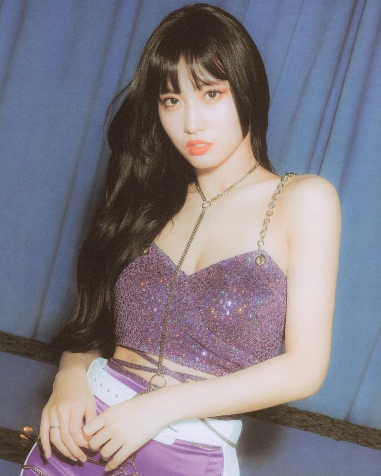 Hirai Momo image