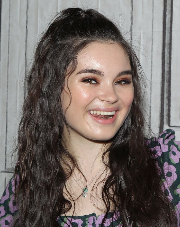 Picture Of Landry Bender