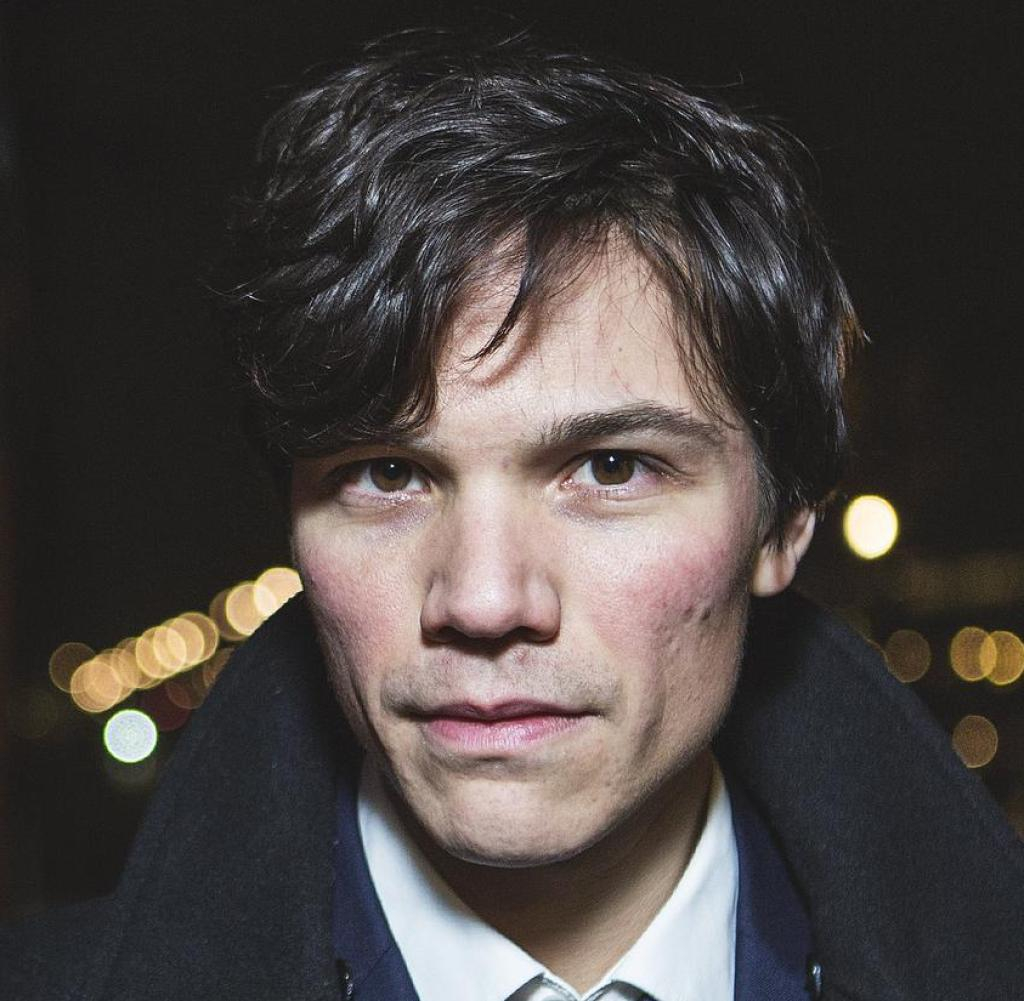 Sebastian Urzendowsky Picture 1024full Sebastian Urzendowsky 