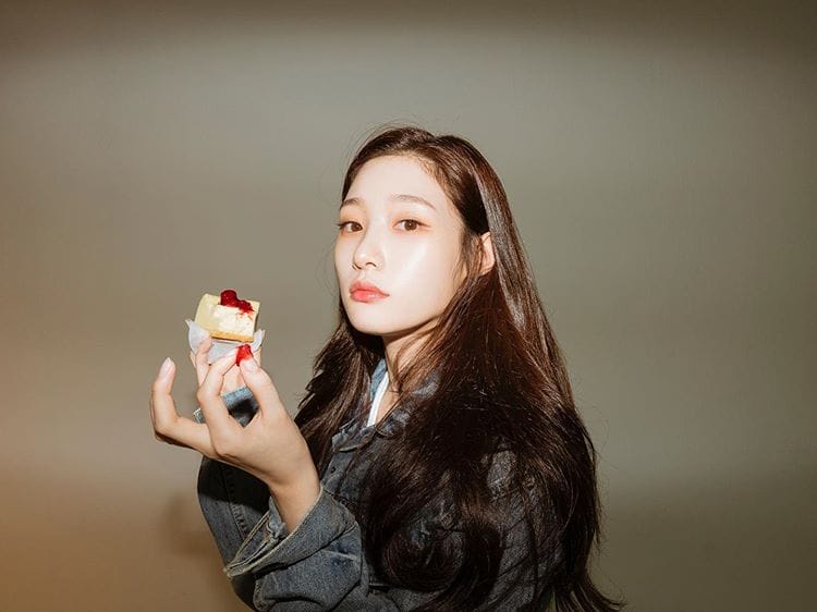 Chae-Yeon Jung Chae-Yeon Jung