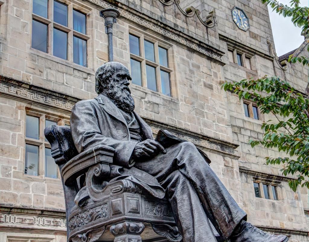 Charles Darwin