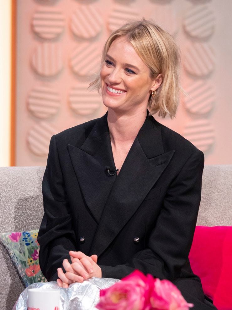 Next photo of Mackenzie Davis