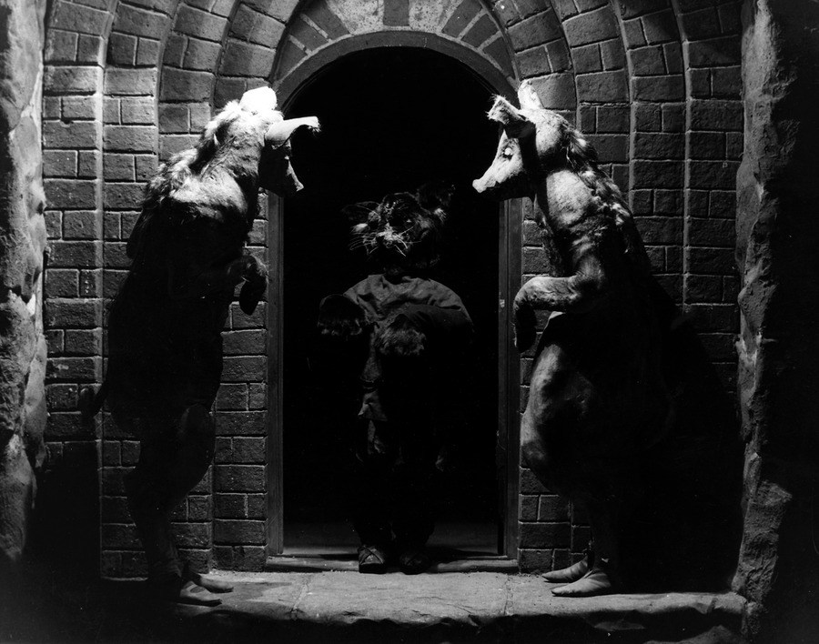 Häxan: Witchcraft Through the Ages (1922) Häxan: Witchcraft Through the Ages (1922)