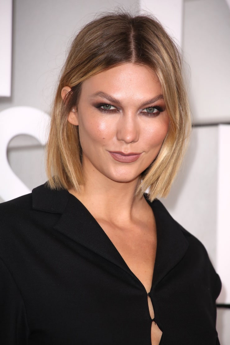 Karlie Kloss picture