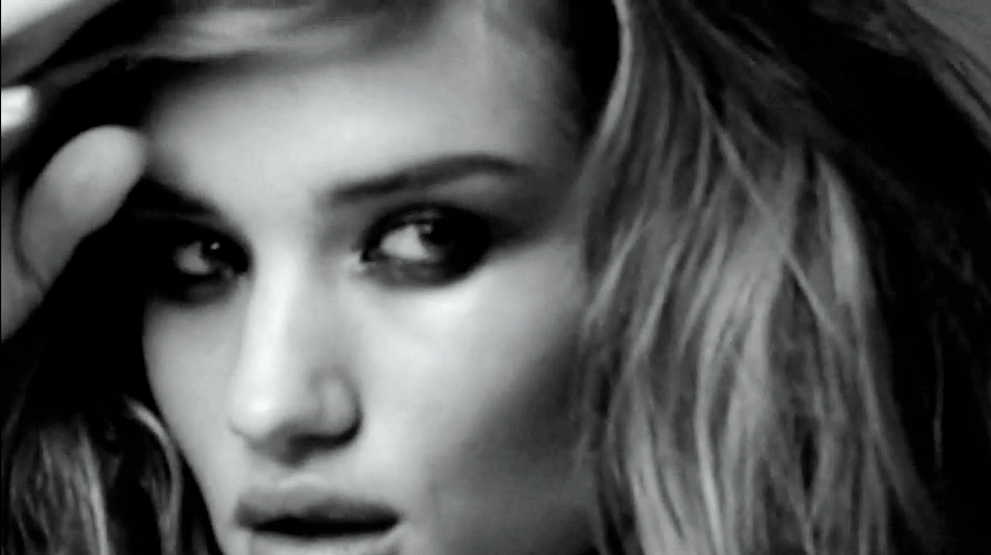 Rosie Huntington-Whiteley Rosie Huntington-Whiteley