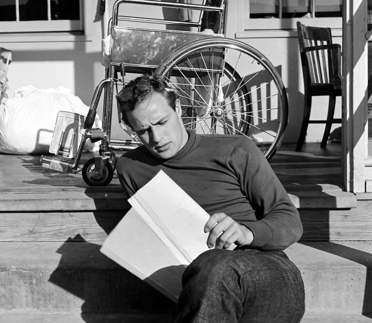 Marlon Brando image.