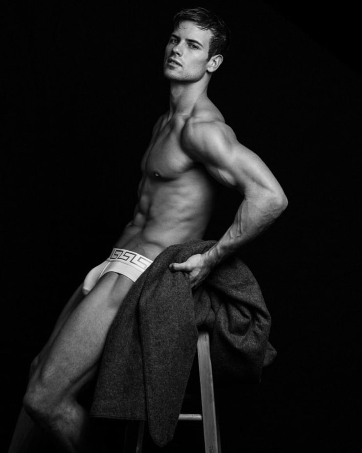 Alex Sewall С‚РµР»Рѕ