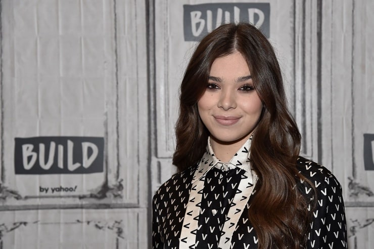 Picture of Hailee Steinfeld.