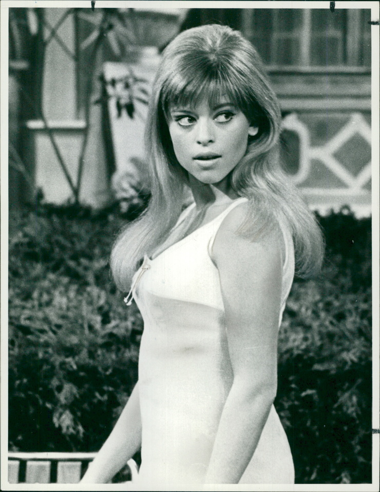 Picture of Edina Ronay