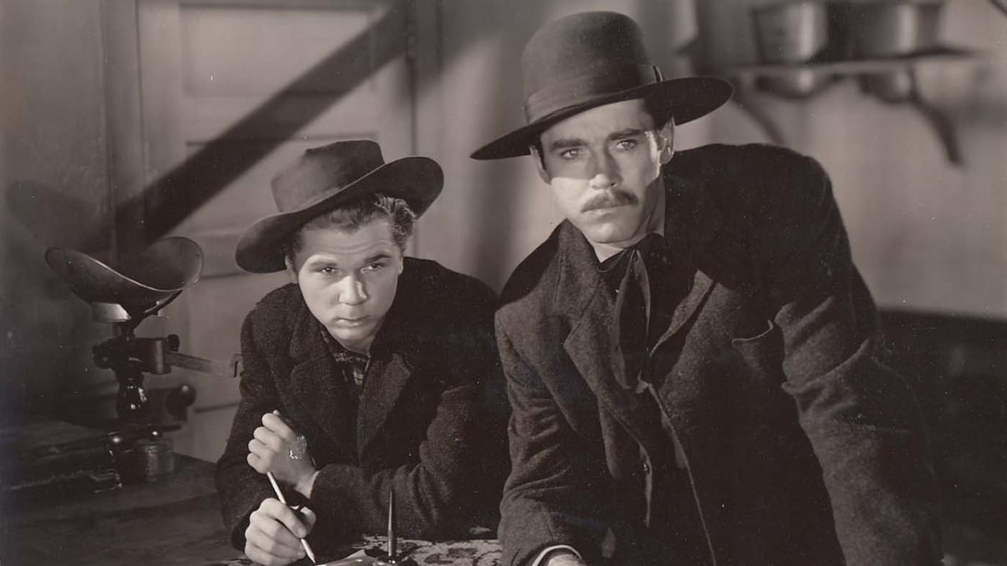 The Return of Frank James (1940) The Return of Frank James (1940)