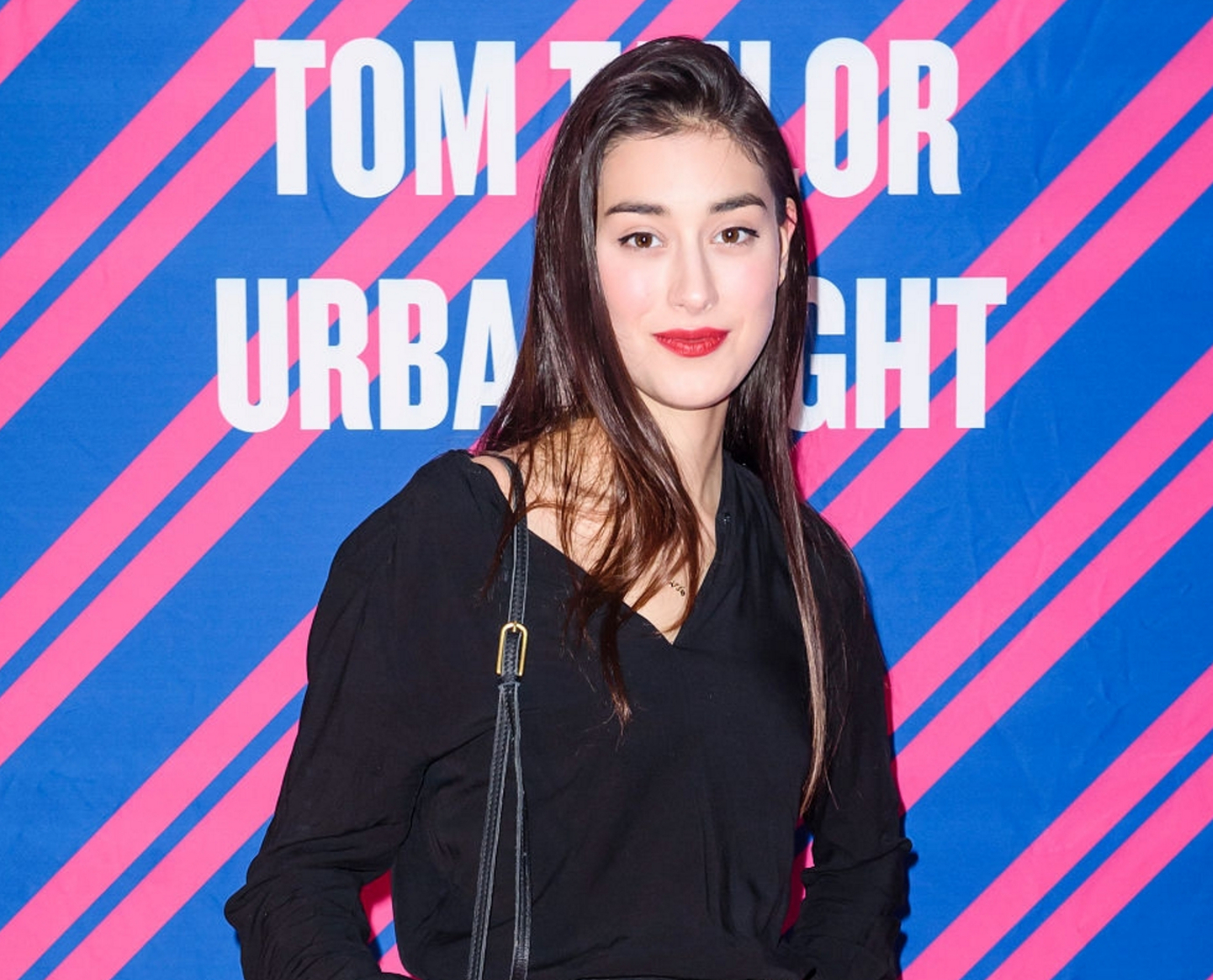 Elif Demirezer