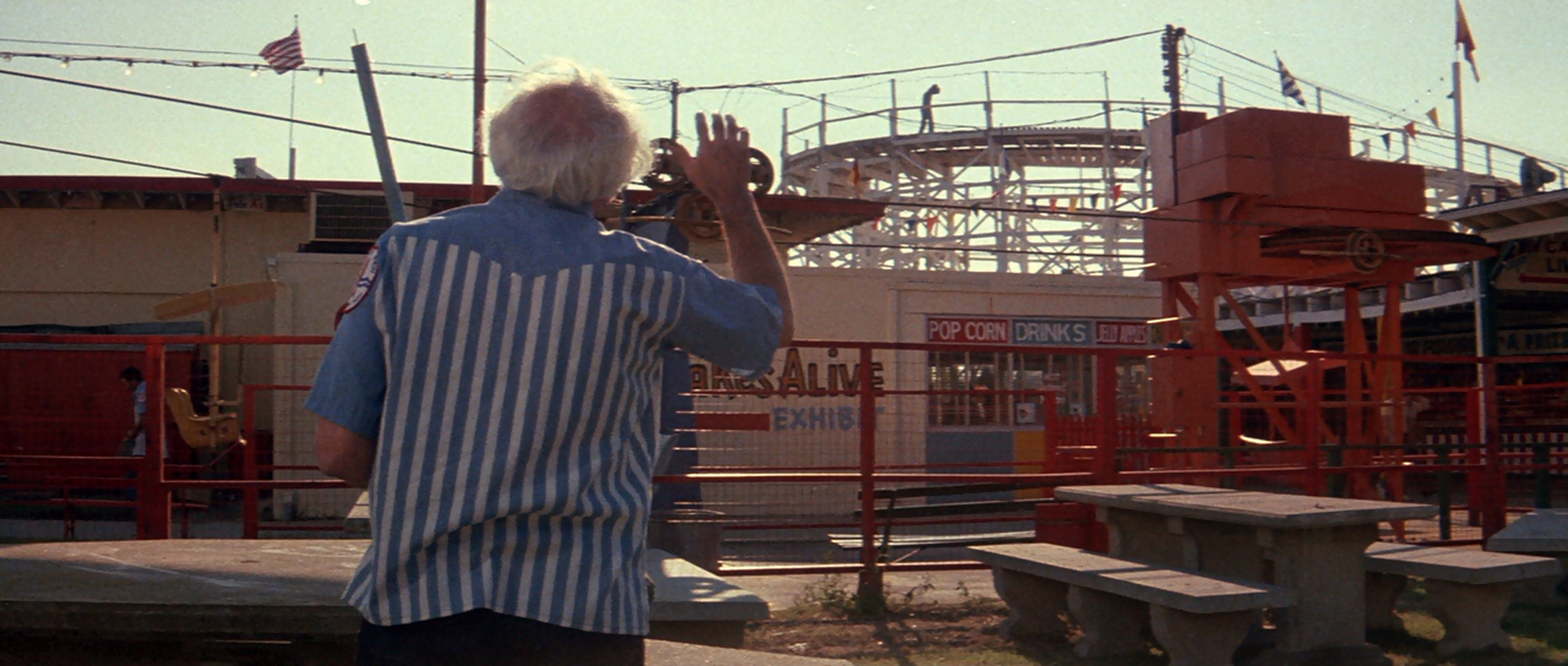 Rollercoaster (1977)