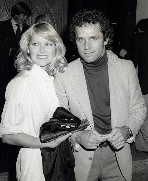 Randi Oakes, Gregory Harrison