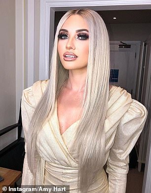 Image of Amy Hart(I)