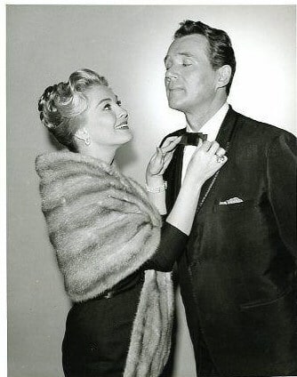 Joan Tabor, Howard Duff