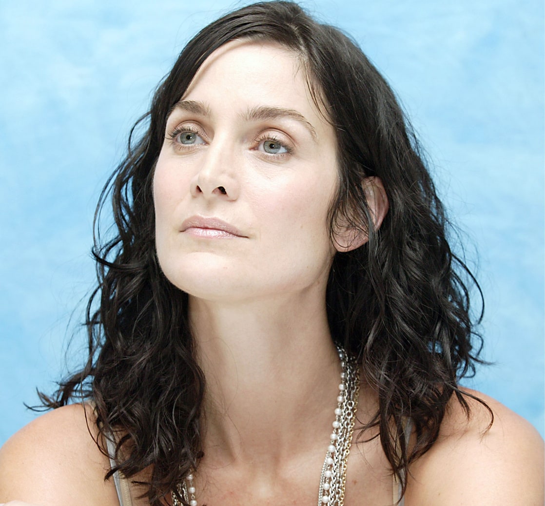 Image of CarrieAnne Moss