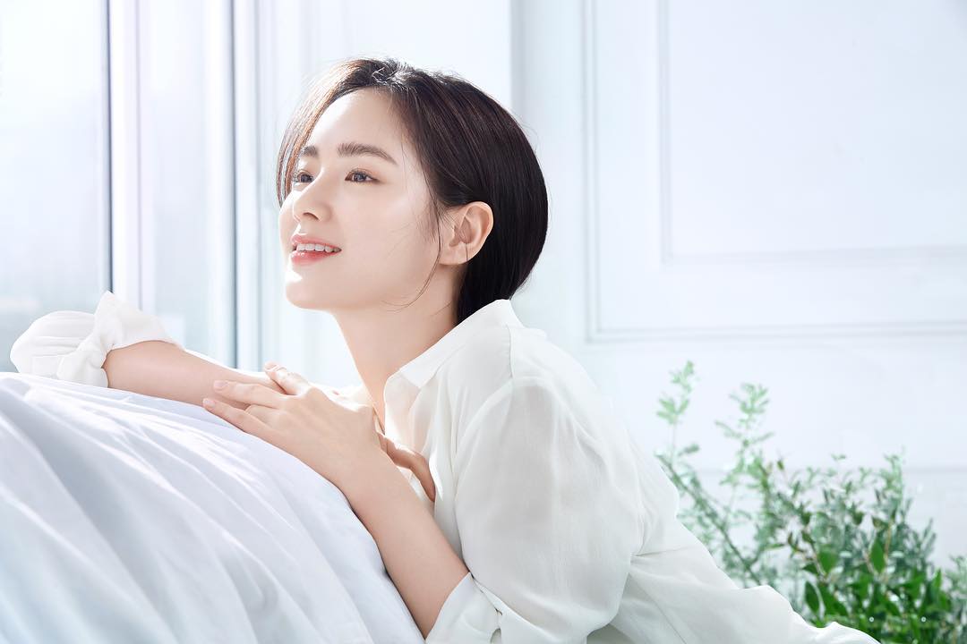 Suzu Hong Suzu Hong