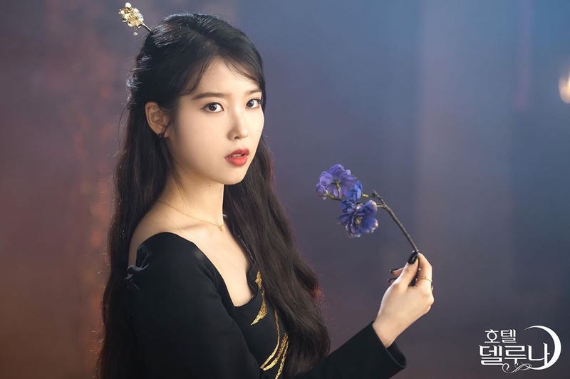 Hotel Del Luna