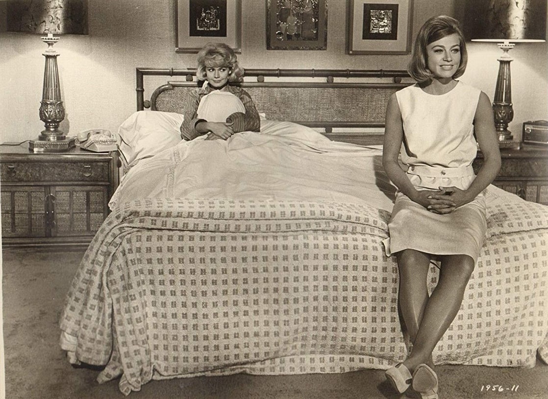 Bundle of Joy                                  (1956)